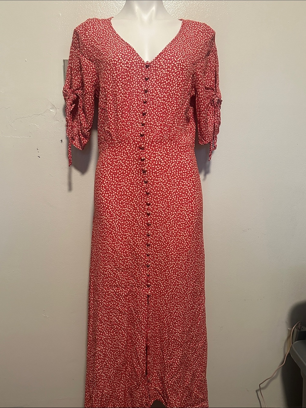 H&M Red Floral Button-Front Midi Dress with Tie Sleeves